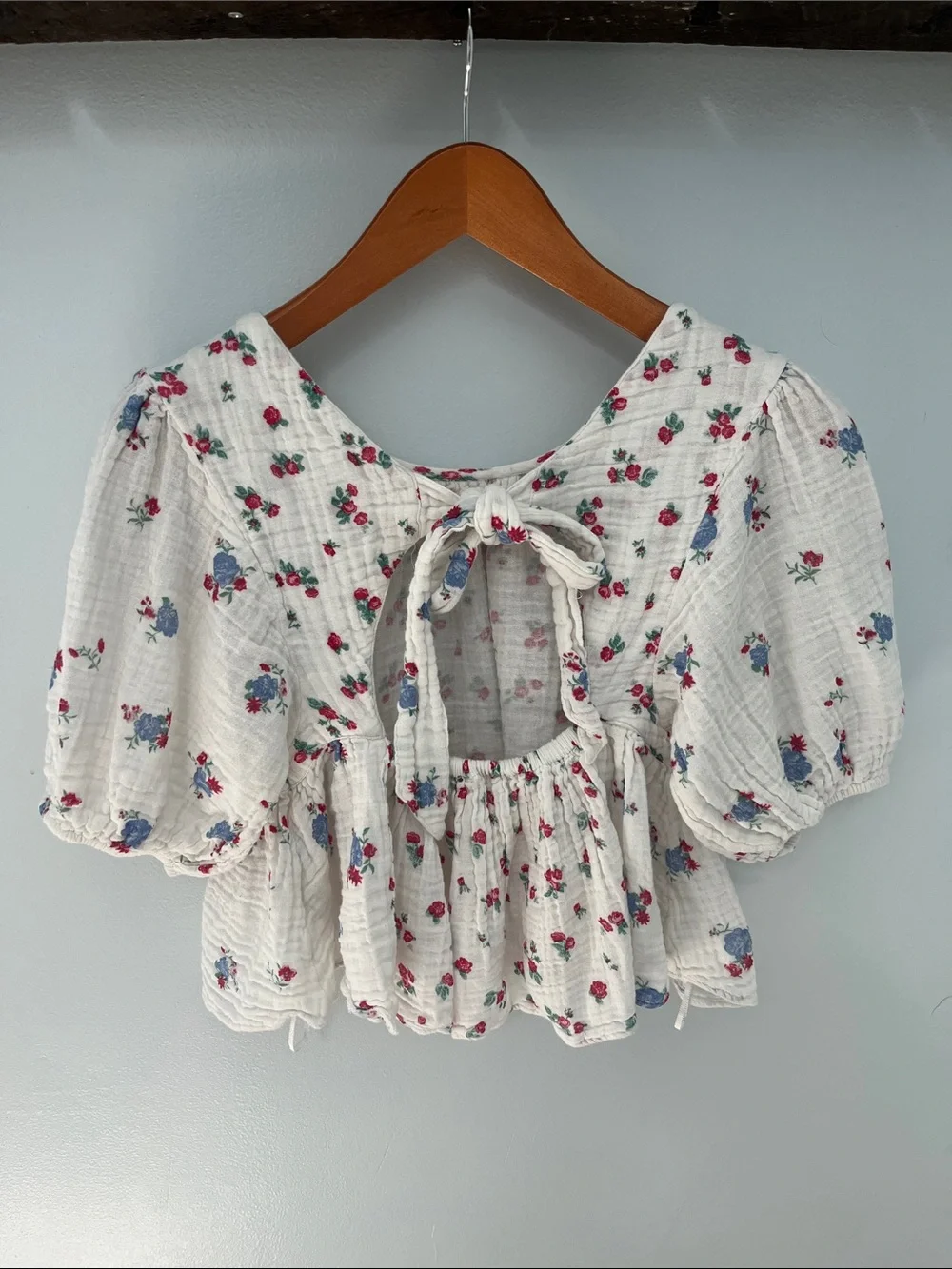 Free People White Floral Tie-Back Top with Red and Blue Flowers
